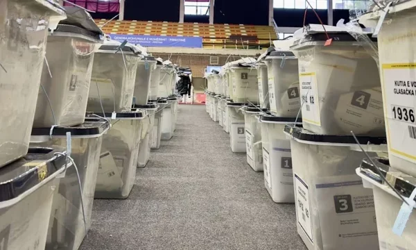 Mbi 16 mijë të rinj do të votojnë për herë të parë në zgjedhjet e 7 qershorit