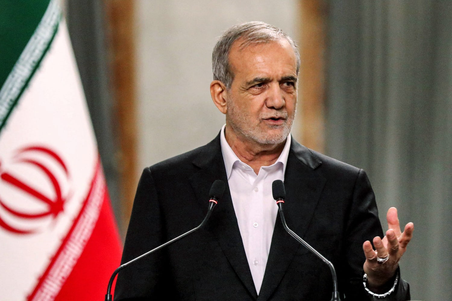 Presidenti iranian i quan dobësi kërcënimet e Trumpit për sulme