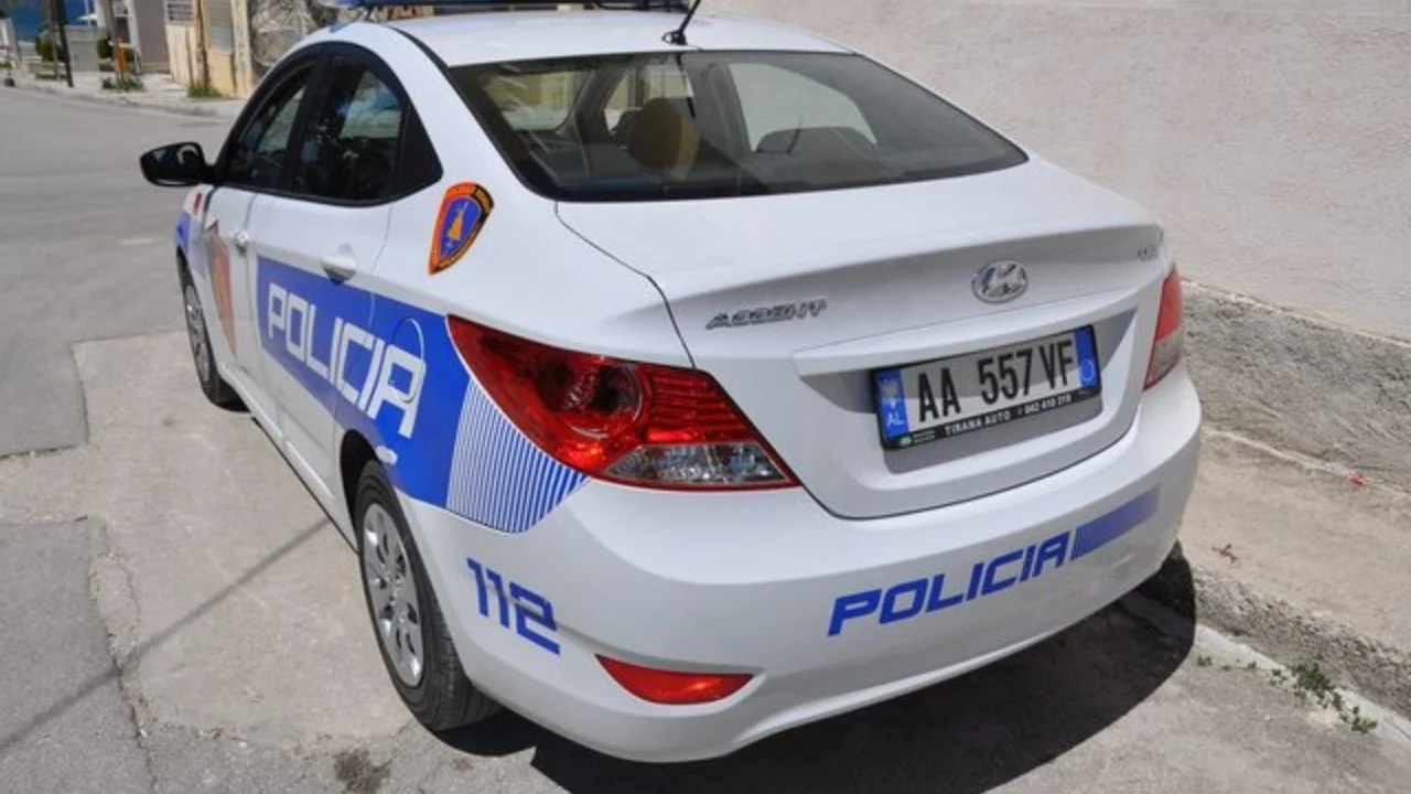 Tragjike në Elbasan  I moshuari i hedh benzinë gruas dhe ia vë flakën