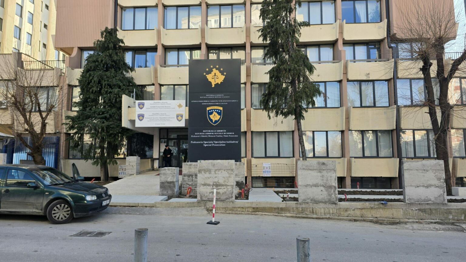 Krimet e luftës  Prokuroria Speciale kërkon ndryshime ligjore dhe më shumë bashkëpunim ndërkombëtar