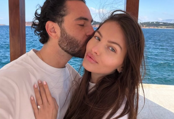 Thylane Blondeau, vajza më e bukur e botës, martohet: pamjet nga ceremonia
