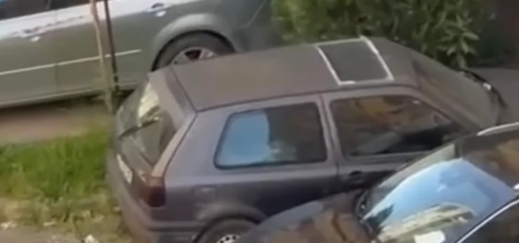 Një grua humb jetën pasi bie nga një ndërtesë në Fushë Kosovë