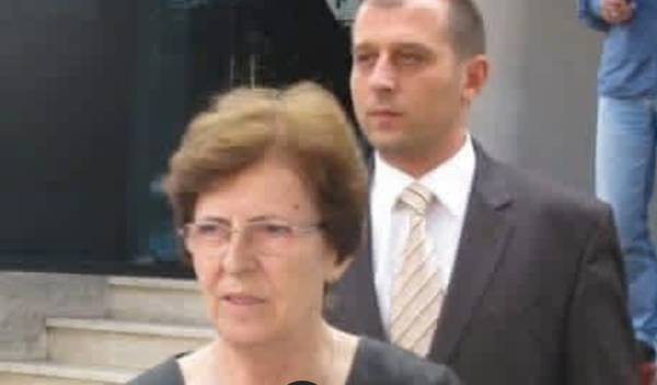 Dushi   Nekibe Kelmendi   Ikona e Drejtësisë dhe e Politikës në Kosovën e Pasluftës