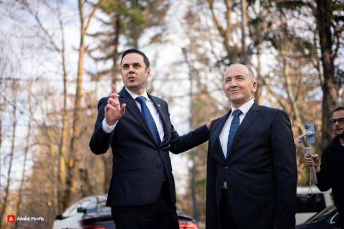 Abdixhiku me akuza të forta ndaj Gazmend Muhaxhirit  I mbulova marret kur fliste për Millosheviqin  kam hyrë në zjarr për të 