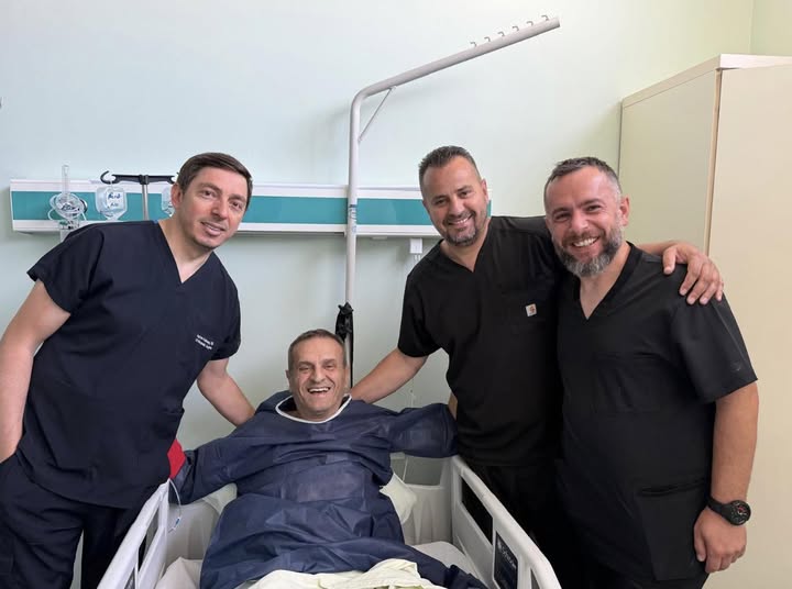 Sinan Vllasaliu kaloi operacion pas aksidentit me motor: Falënderon mjekët 