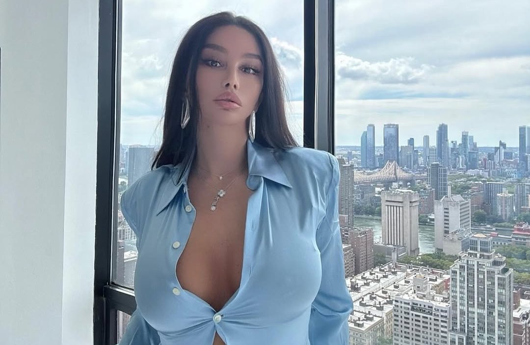 Vildane Zeneli: Modelja shqiptare që "ndez" rrjetet me pozat e fundit 
