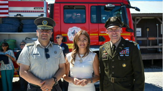 Në kampin Bondsteel  presidentja Haxhiu  Gëzuar 4 korrikun  Amerikë 