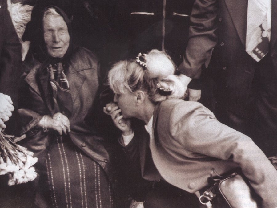 Parashikimi i fshehtë i Baba Vangës del në dritë pas 30 vitesh  nusja e familjes zbulon detaje tronditëse