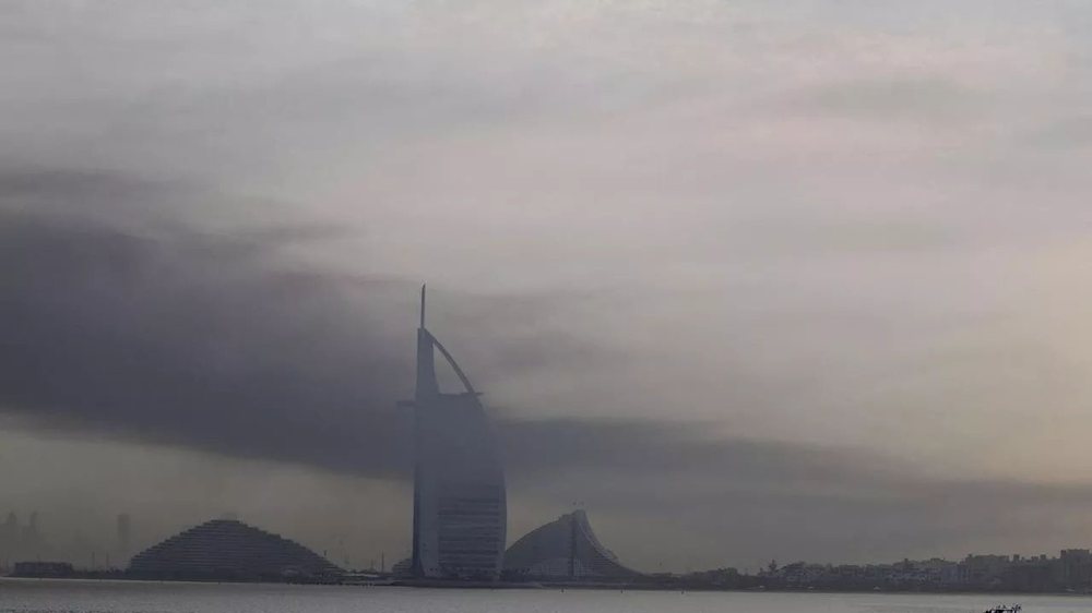 Shpërthime të fuqishme tronditin qendrën e Dubait