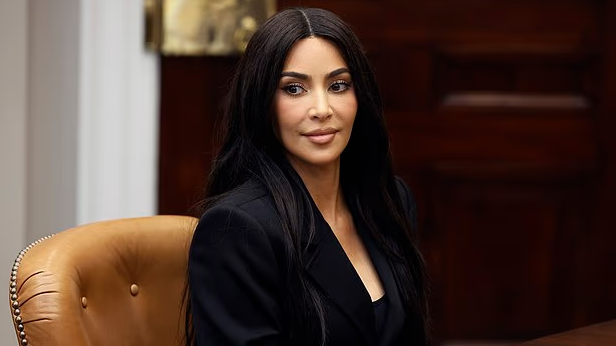 Kim Kardashian dhe Lewis Hamilton: Çfarë po ndodh në marrëdhënie? 