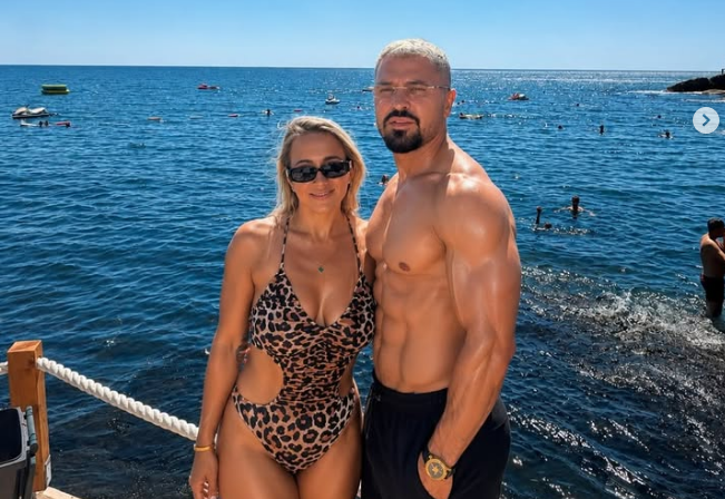 Labinot Rexha, ndryshimi i pamjes përmes Photoshop: pse fansat janë të ndarë? 