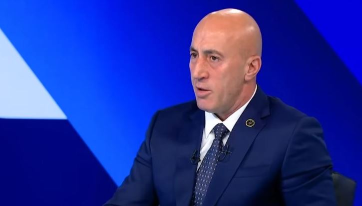 Fermerët e qumështit protestojnë: Haradinaj akuzon qeverinë për sulm ndaj prodhuesve vendorë 