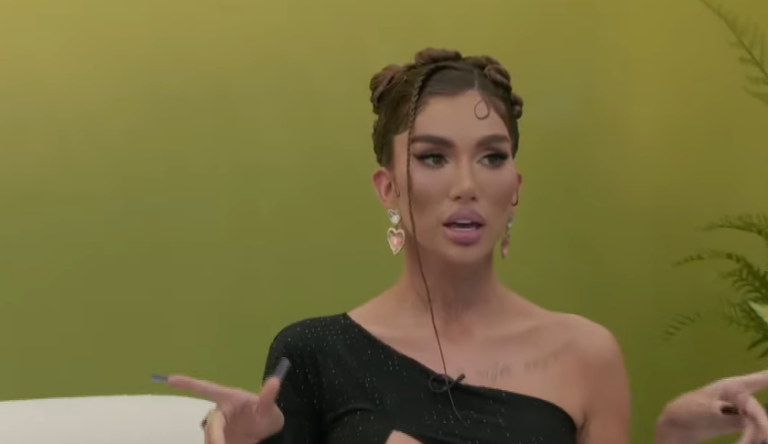 Bia Khalifa shtatzënë 