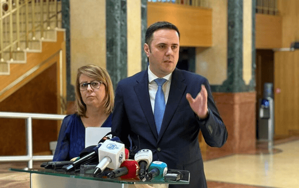 Bajrami i reagon ashpër Abdixhikut  Humbës i trefishtë  i fundit që mund të flas për parime