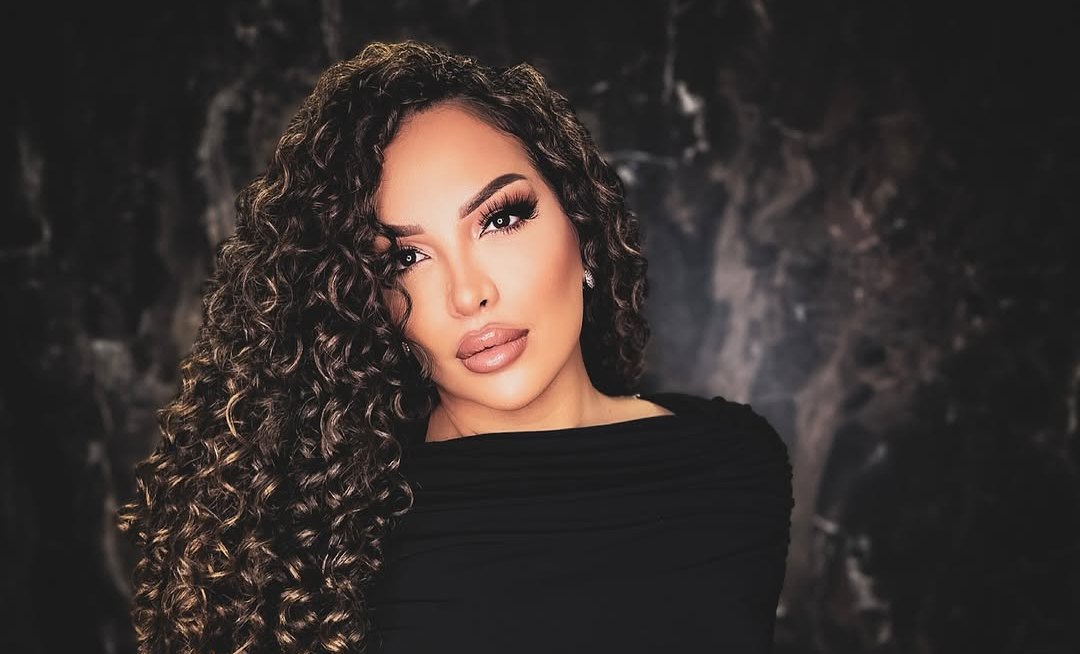 Rovena Stefa nuk përmbahet “ O Laurent o vlla..”