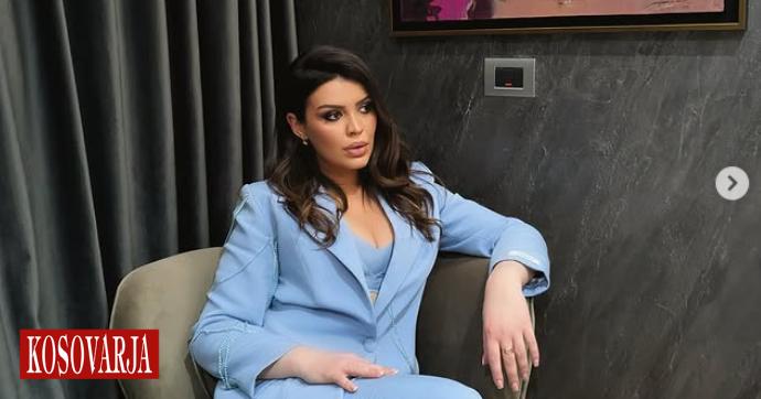 Greta Koçi publikon një foto të rrallë të djalit të saj, teksa zbulon sa shumë është rritur ai