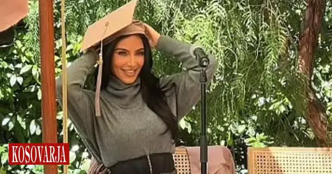 Pas gjashtë vjetësh, Kimi diplomon në programin juridik