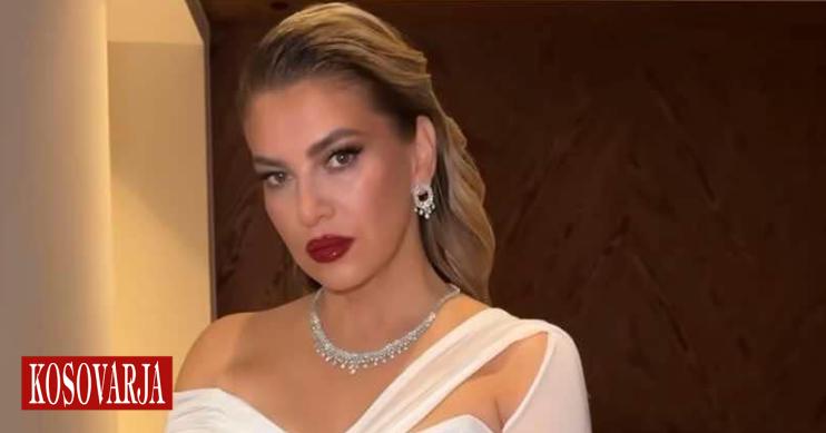 Leonora Jakupi shkëlqen për festën e Bajramit, përgatit hallve dhe pozon si modele