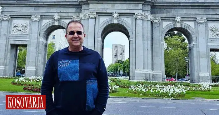 Ardit Gjebrea merr surprizën e rrallë nga familja për ditëlindje