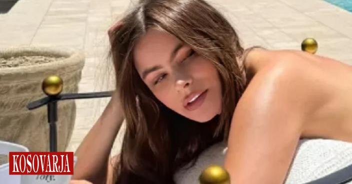 Sofia Vergara poston foto topless në rrjetet sociale