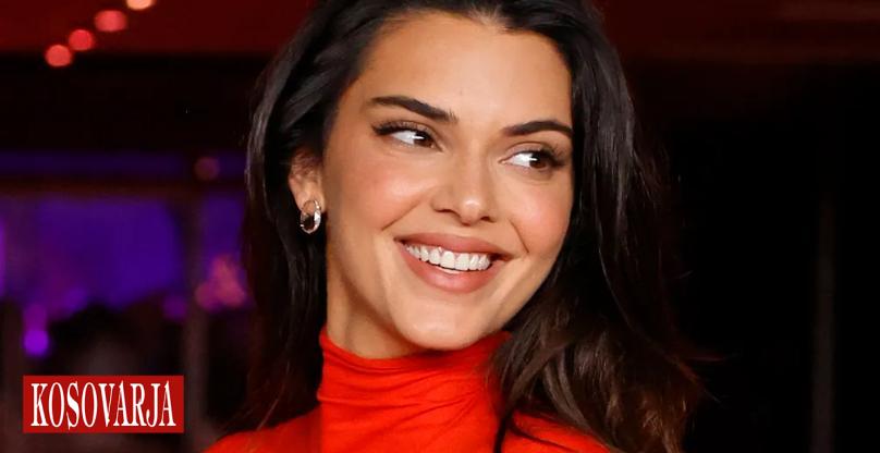 Kendall Jenner ngrit edhe më shumë temperaturat, publikon foto me bikini