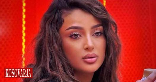 Ana Ejupit i ndodh e papritura në pushime  thotë se dikush ia vodhi çantat  