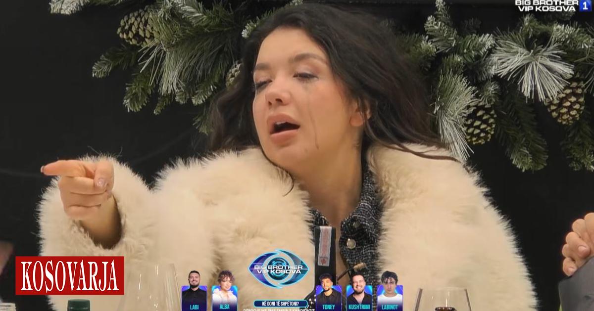 Alba ndahet nga i dashuri  jep një mesazh të fortë