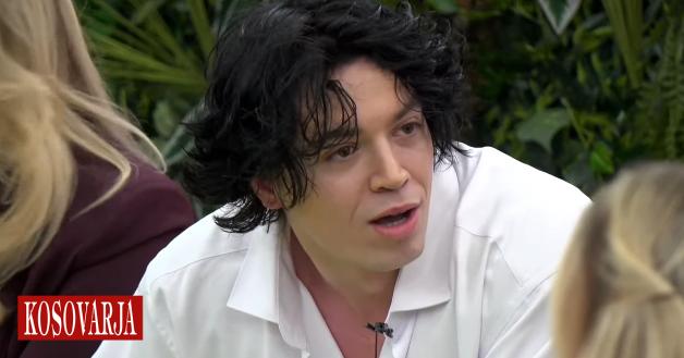 Violeta Kukaj kështu po e cilëson djalin e saj në  BBVA 